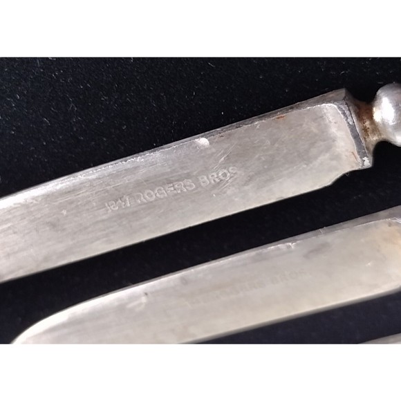 Vintage 1847 Rogers Bros Set of 4 Silverplate Flatware Fruit Knives - Picture 5 of 7